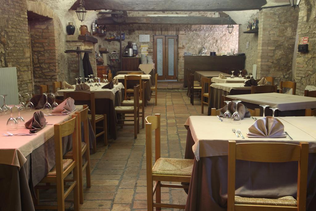 Il Vecchio Mulino Vila Massa Martana Exterior foto