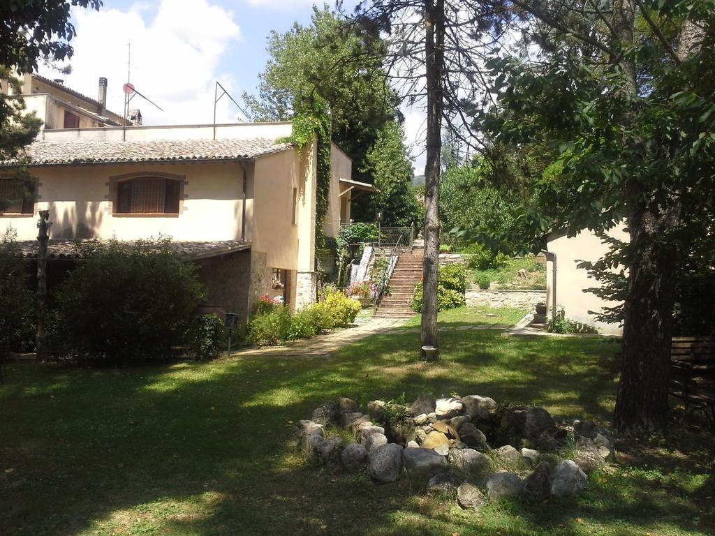 Il Vecchio Mulino Vila Massa Martana Exterior foto